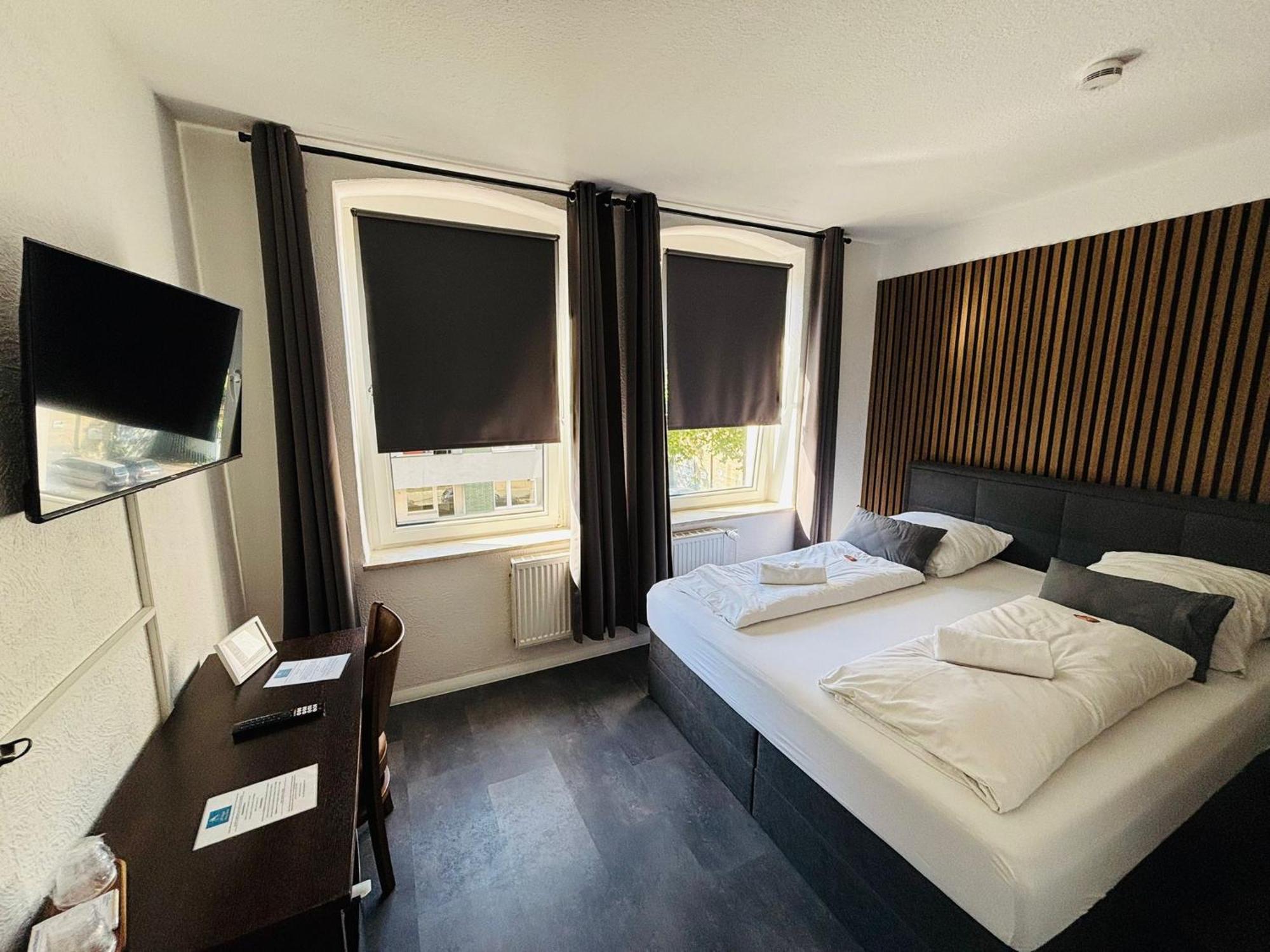Hotel Bff Airport Messe Schlaf - Duesseldorf — Photos 2